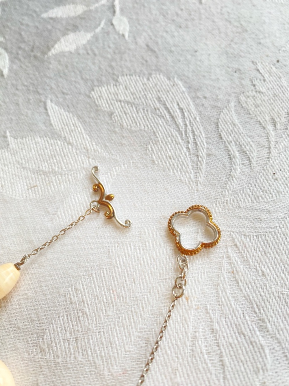 Vintage Diamonelle & Shell Pendant Necklace - Picture 7 of 9